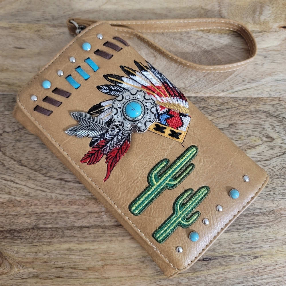 Wristlet , crossbody , wallet